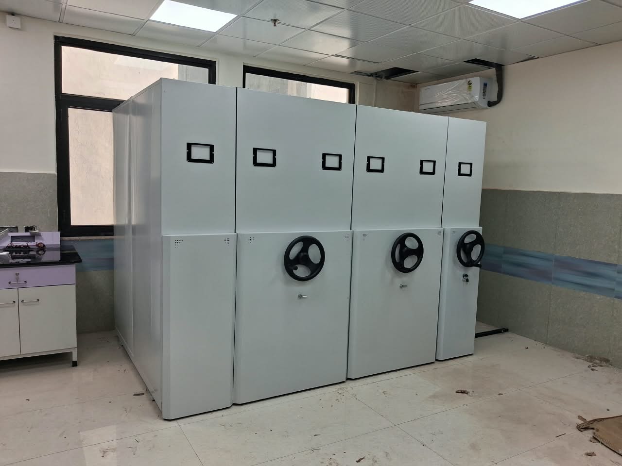  Storage Cabinet Manufacturer - I.S. LabCare Technologies